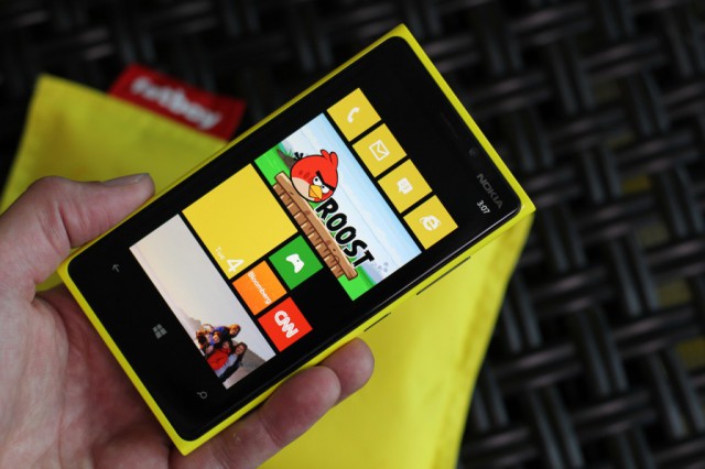 Ecran Nokia Lumia 920 PureMotionHD+ MonWindowsPhone 1