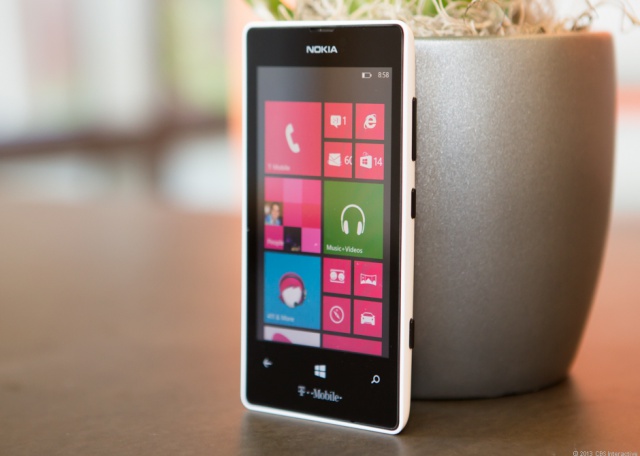Nokia-Lumia-521-35660271-0085
