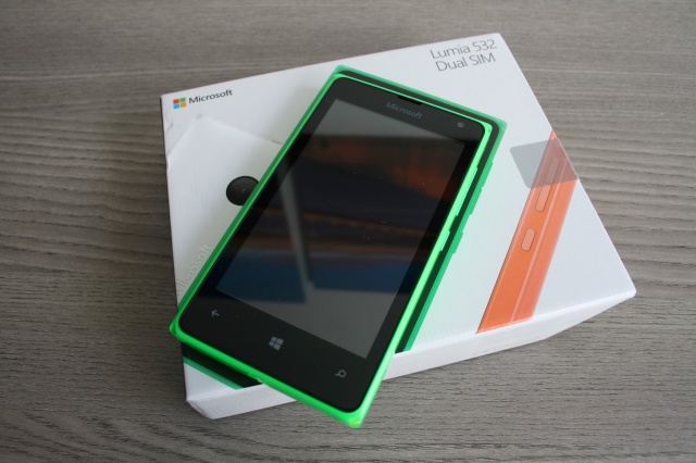 Nokia-Lumia-532-28-