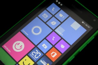 Nokia-Lumia-532-33-